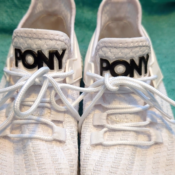 PONY Sneakers - Picture 10 of 10